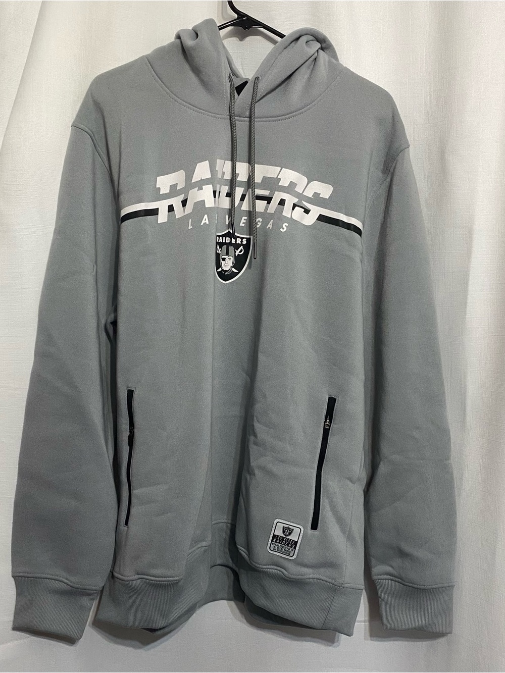 NWT Las Vegas Raiders Hoodie NFL Team Apparel Gray Mens Size XL Pullover